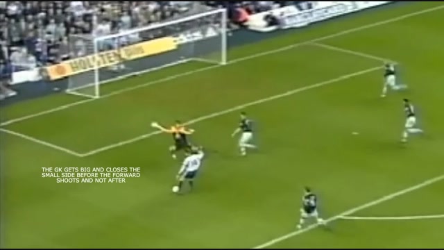 1V1 GK CLOSES SMALL SIDE