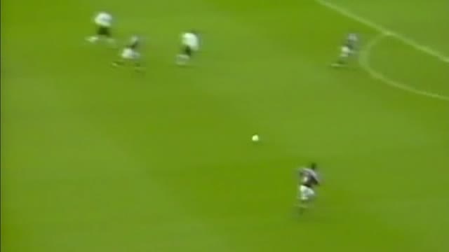 1V1 DEFENDER CAN AFFECT THE PLAY 1