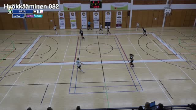 0007-Hyokkaaminen 082